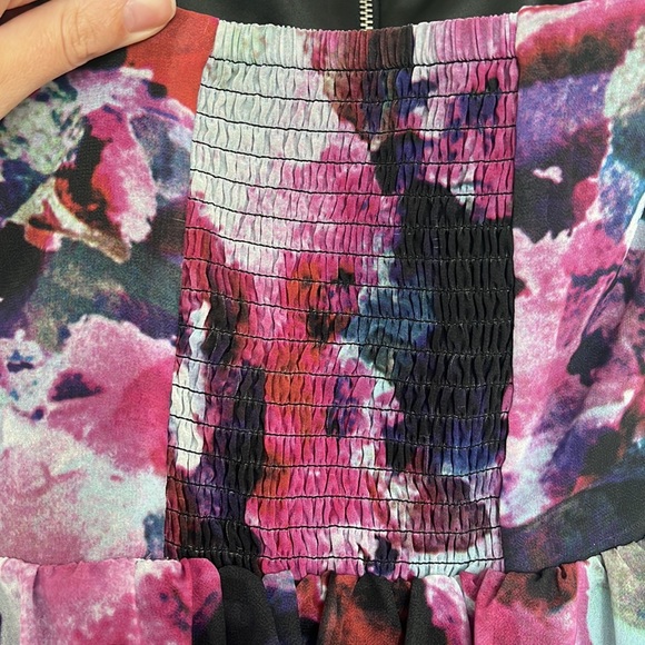 Guess Floral Corset Dress - Size 6 - Picture 4 of 8